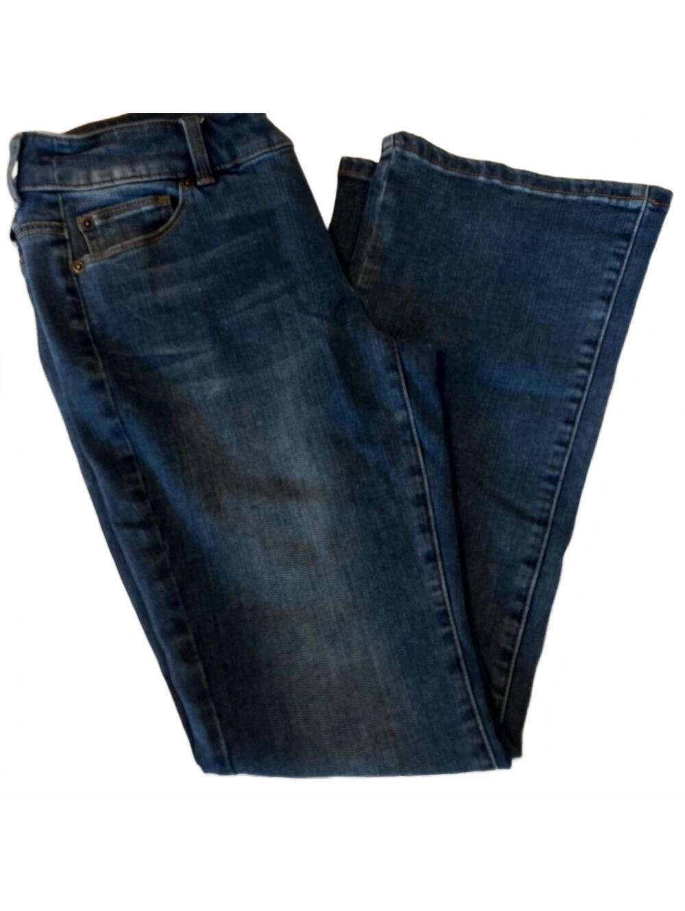 Chico’s So Slimming Blue Flare Jeans Women’s Stretch Denim